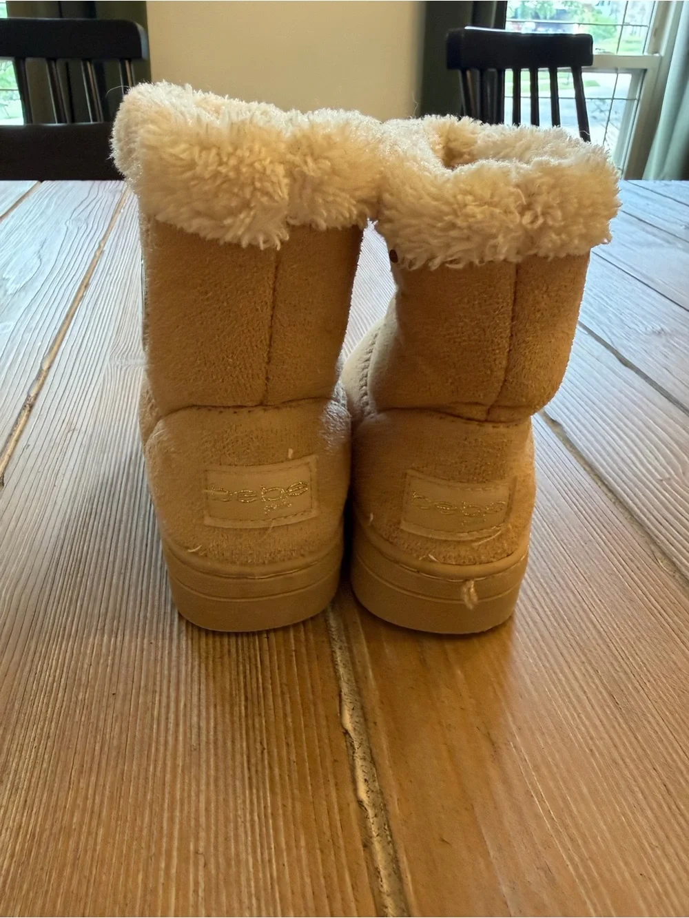 bebe Girls Tan Faux Fur-Lined Heart Patch Boots